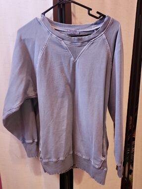 Zenana Outfitters Pale Blue Ribbed Crew Sweatshirt